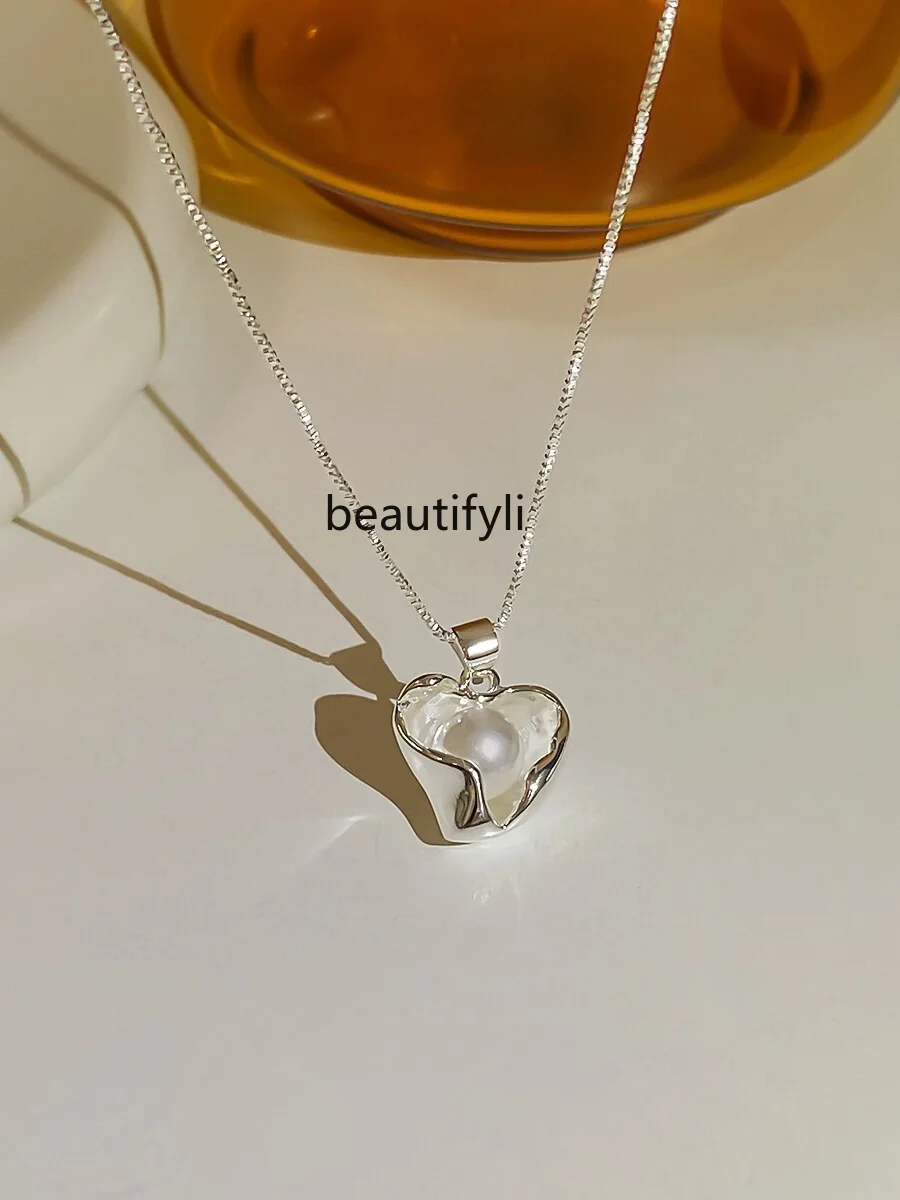 

Модное ожерелье с кулоном из серебристого металла с жемчугом в форме сердца, новинка весны и лета