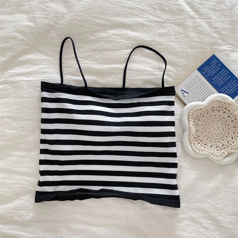 توب نسائي صيفي مخطط بحمالات وتصميم ملفوف حول الصدر، مصنوع من النايلون، مريح وقابل للتنفس