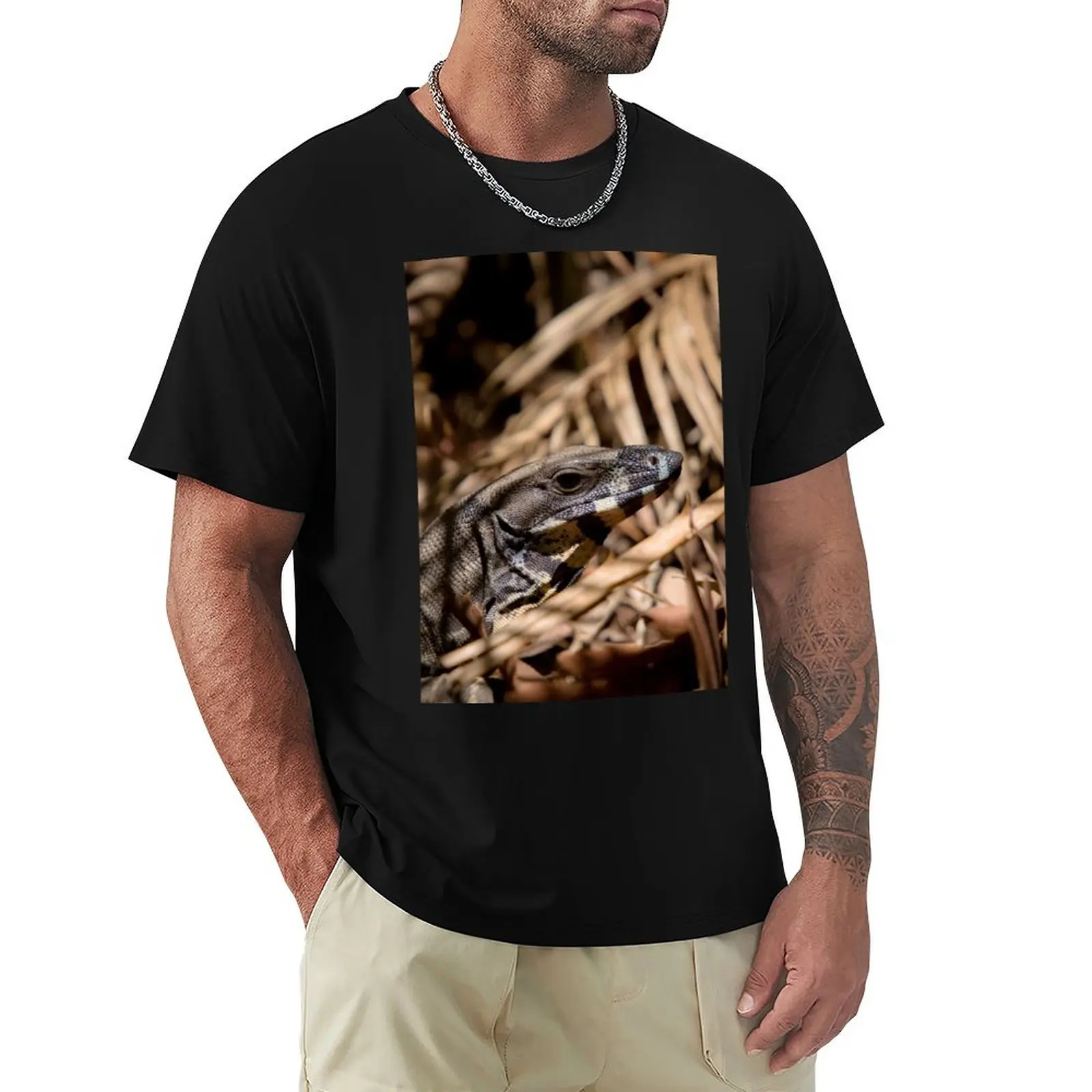 Lace Monitor T-Shirt Light Athletic Short Sleeve Tee Shirt