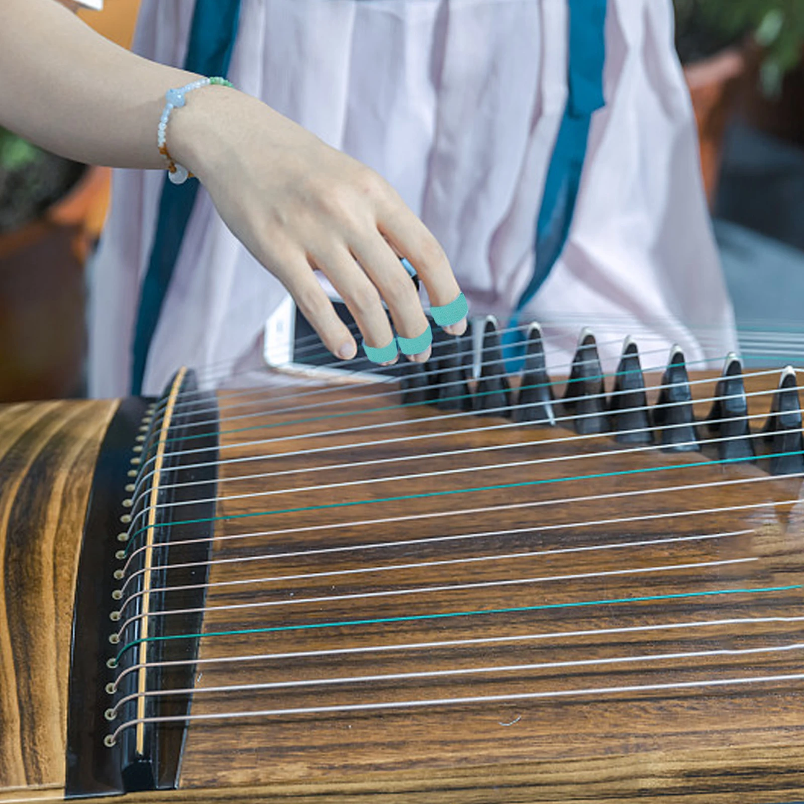 

5 Rolls Pipa Fingernail Tape Flexible Cut-to-Size Guzheng Pick Protector Stage Use Wear-Resistant Instrument Supply