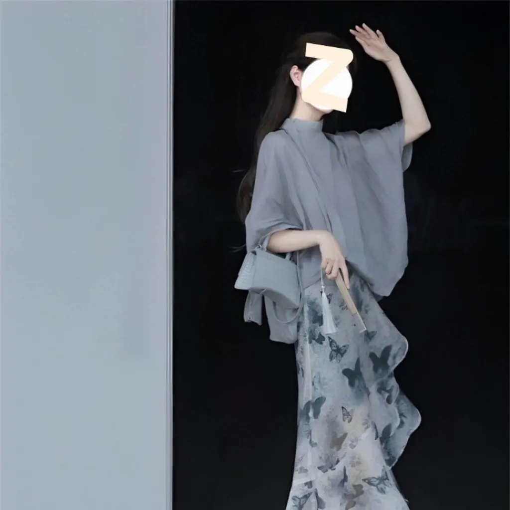 

Летний комплект в корейском стиле из элегантных топов, уменьшающих возраст и юбок для похудения, женский модный ансамбль из двух предметов