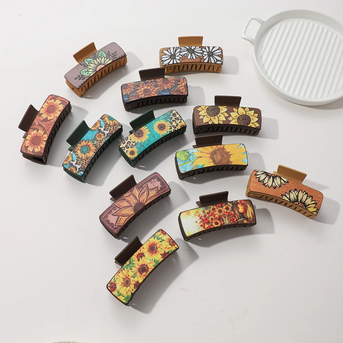 Western หนังผม Claw คลิปดอกทานตะวันดอกไม้ Square Claw คลิปสําหรับ Hairstyling Southwest พิมพ์ PU หนังอุปกรณ์เสริมผม