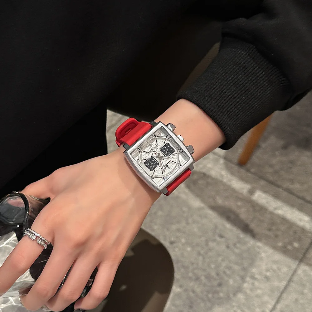 New Stylish Square Quartz Wristwatch, Novel Silicone Watch, Couple'S Watch For Men And Women, High-End Selection Of Watches.