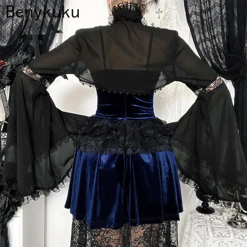 Gotycki Vintage Smock Shrug Damski Dark Grunge Emo Ace Patchwork Bolero z Rozszerzanymi Rękawami Szal Gotyckie Ubrania Y2k Crop Top Damski Płaszcz