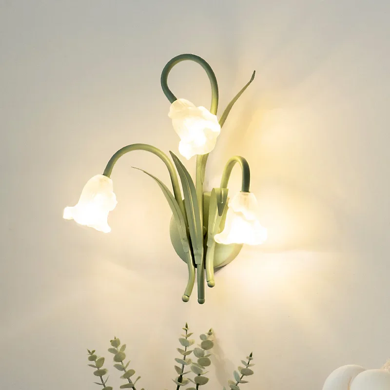 

Modern Green Bouquet Wall Lamps Glass Flower Lamp French Minimalist Bedroom Bedside Living Room Study Corridor Decor Wall Lights