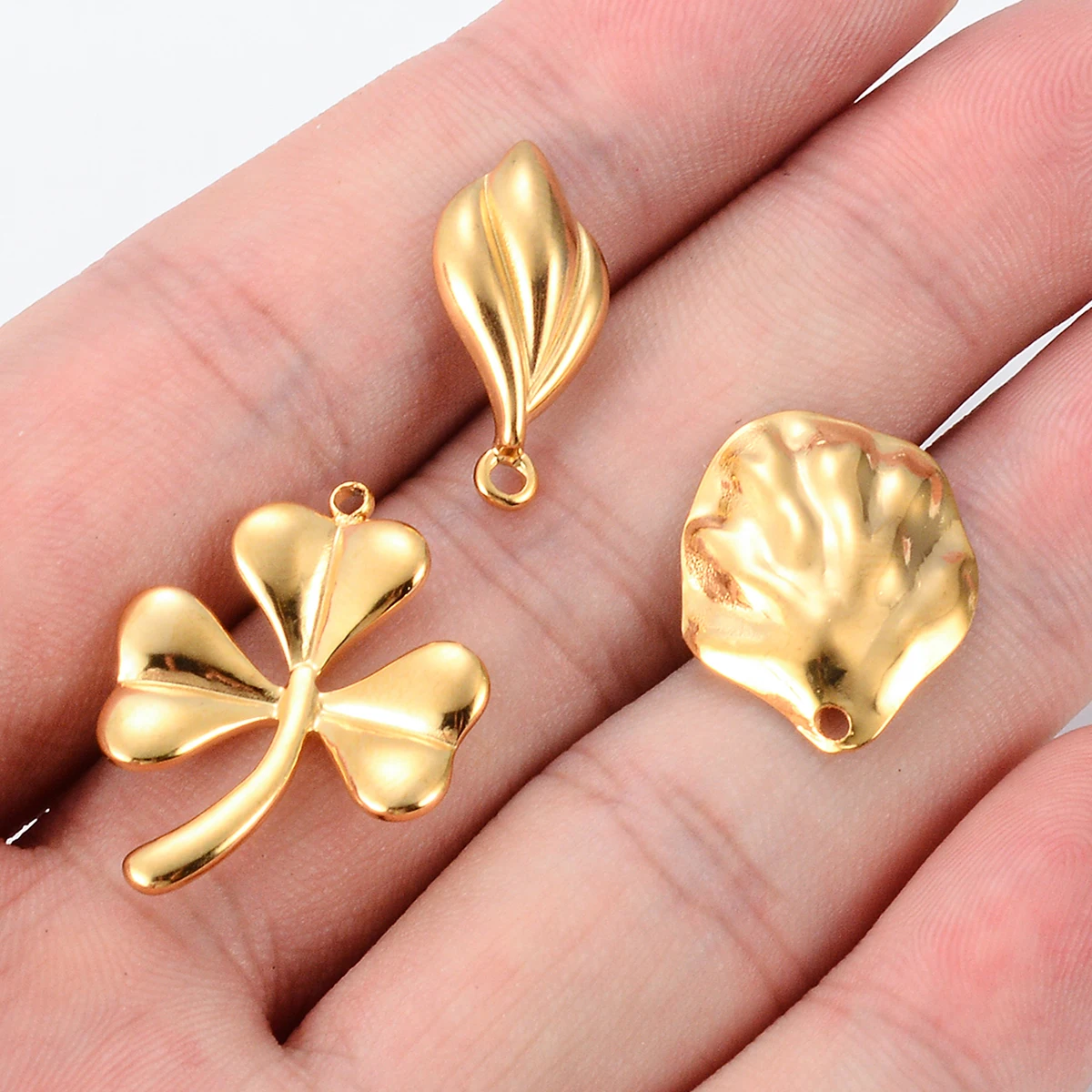 

2pcs Stainless Steel Charms Leaf/Clover Pendants for Jewellery Making DIY Necklace Bracelets Findings Accessories