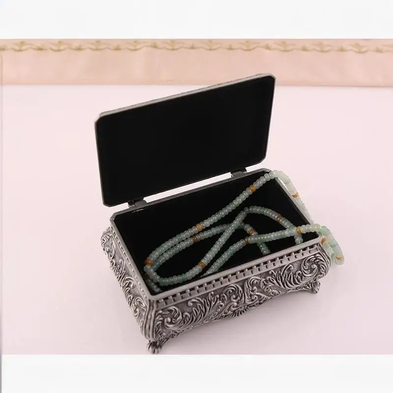 Elegante Schmuckschatulle aus Metall, anlaufbeständig, belastbar, robuste Konstruktion, Schmuckorganizer für die persönliche Schmucksammlung – Detail 11