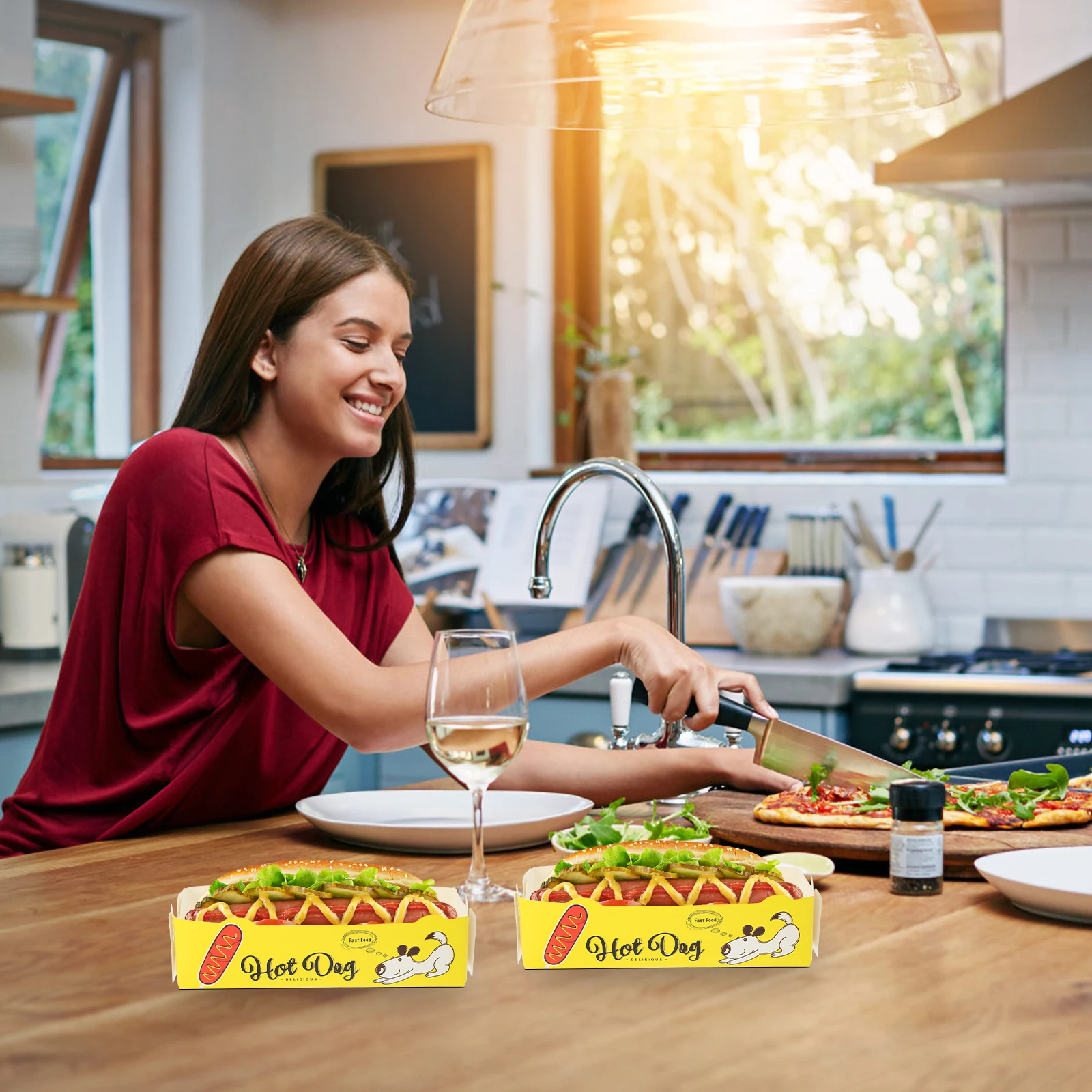 

50Pcs Hot Dog Box Disposable Paper Food Tray Oil Proof Laminated Serving Container for Fries Hamburgers Chips Popcorn