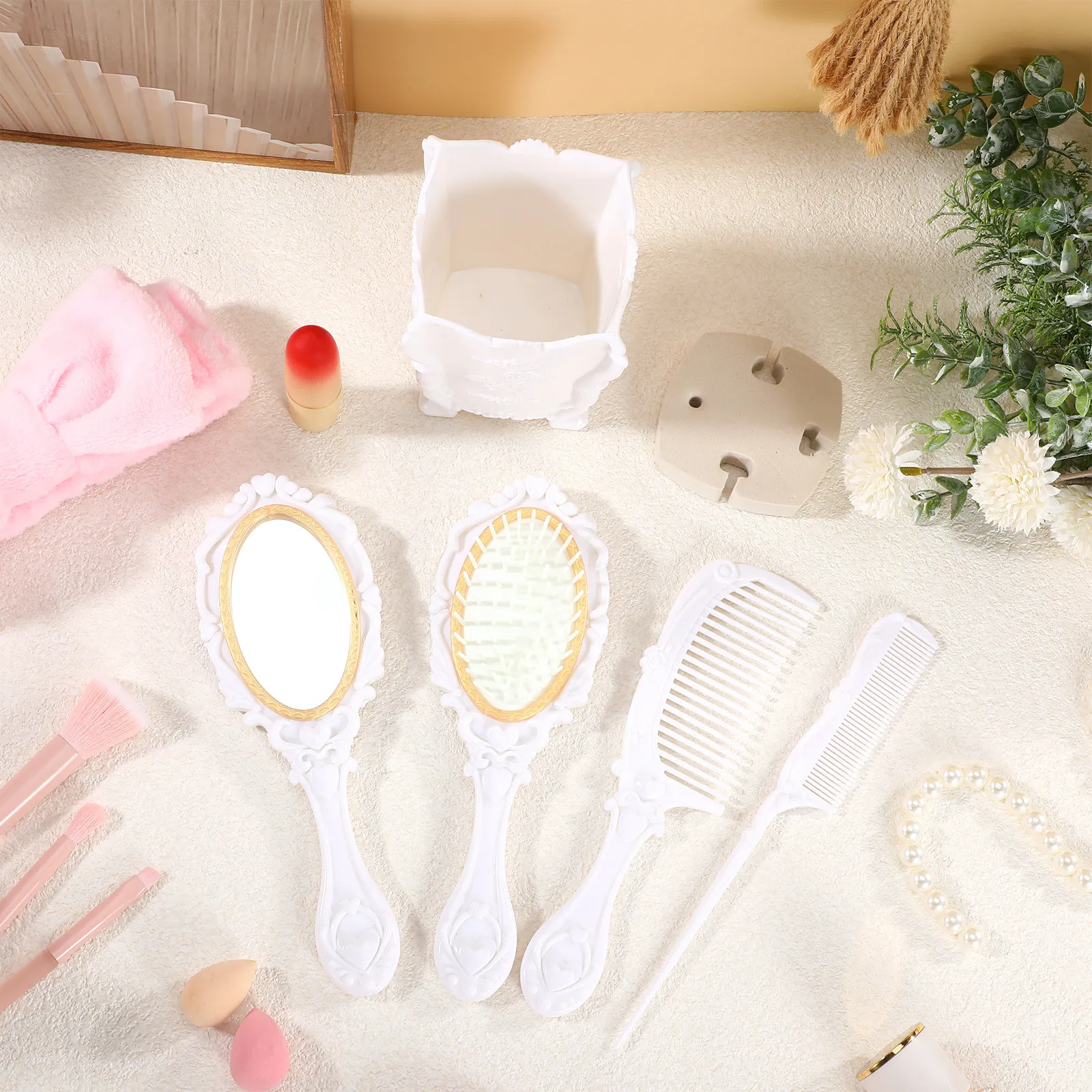 

Набор из 5 предметов: зеркало для макияжа, расческа, распутывающая щетка для волос, подставка для хранения, настольное зеркало для салона/туалетного столика