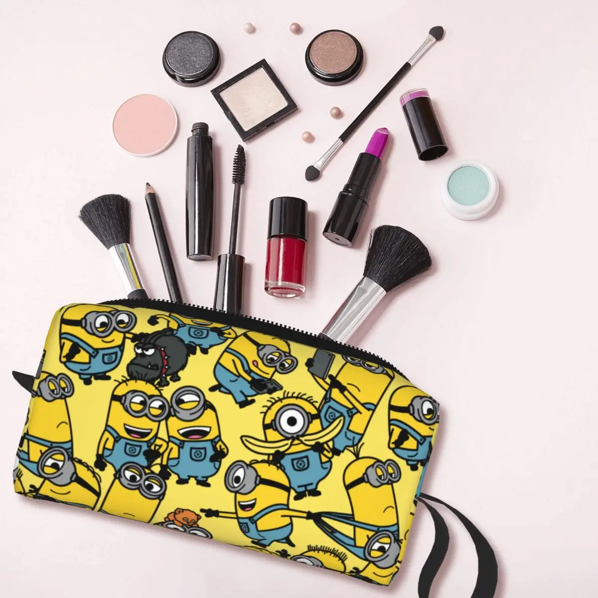 Bolsa de maquillaje grande de dibujos animados Minions The Rise Of Gru, bolsa con cremallera, bolsas de cosméticos de viaje, bolsa de aseo portátil