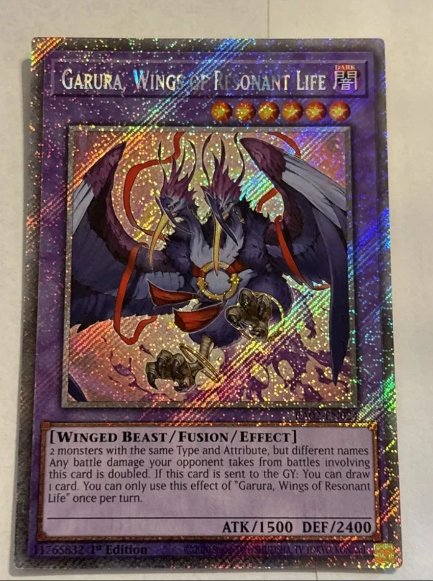 Yugioh KONAMI Cartão da Coleção Inglesa, Asas da Vida Ressonante, 1ª Edição Inglesa, Cartão da Moeda, RA02-EN024, Garura