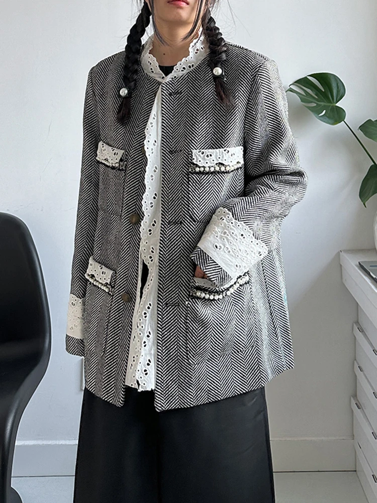 [EAM] Frauen Schwarz Spitze Elegante Vintage Große Größe Blazer Neue Stehkragen Langarm Jacke Mode Frühling Herbst 2025, 1DH4867