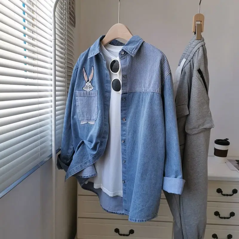 

Мужская джинсовая рубашка свободного кроя с вышивкой, полосками и пэчворком, дышащая, для весны и лета, повседневная