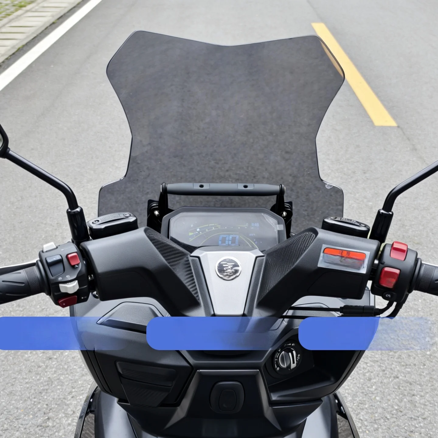 For Voge  SR150R Dedicated Windshield High-Quality Material Specially Designed for the Car Front