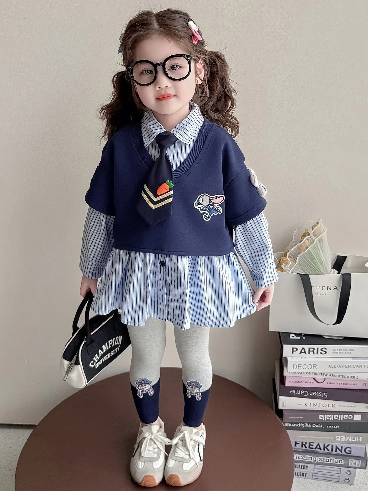 zootopia-judy-girls-sweatshirt-set-children's-long-sleeved-striped-contrasting-pullover-tops-cartoon-gray-leggings-2-piece-suit