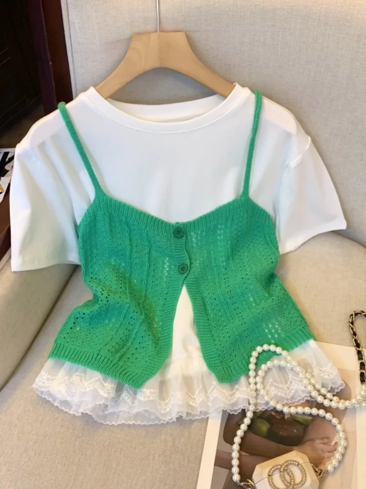 Jesienny Niebieski Komplet Damski z Dzianiny z Koronkowym Wykończeniem, Bluzka i Spódnica, Dopasowany Krój, Okrągły Dekolt, Regularna Długość