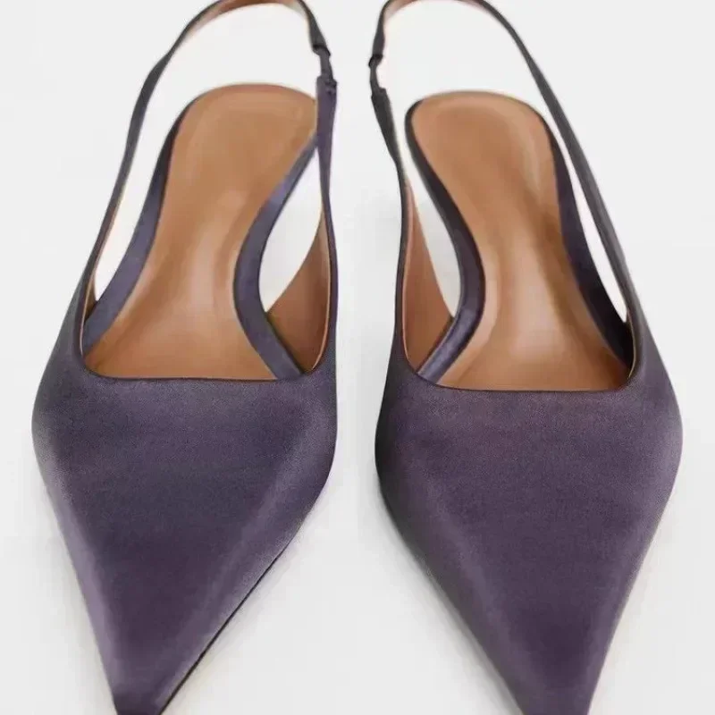 Thumbnail 4 - #42 Trending Block Heel Shoes Right Now