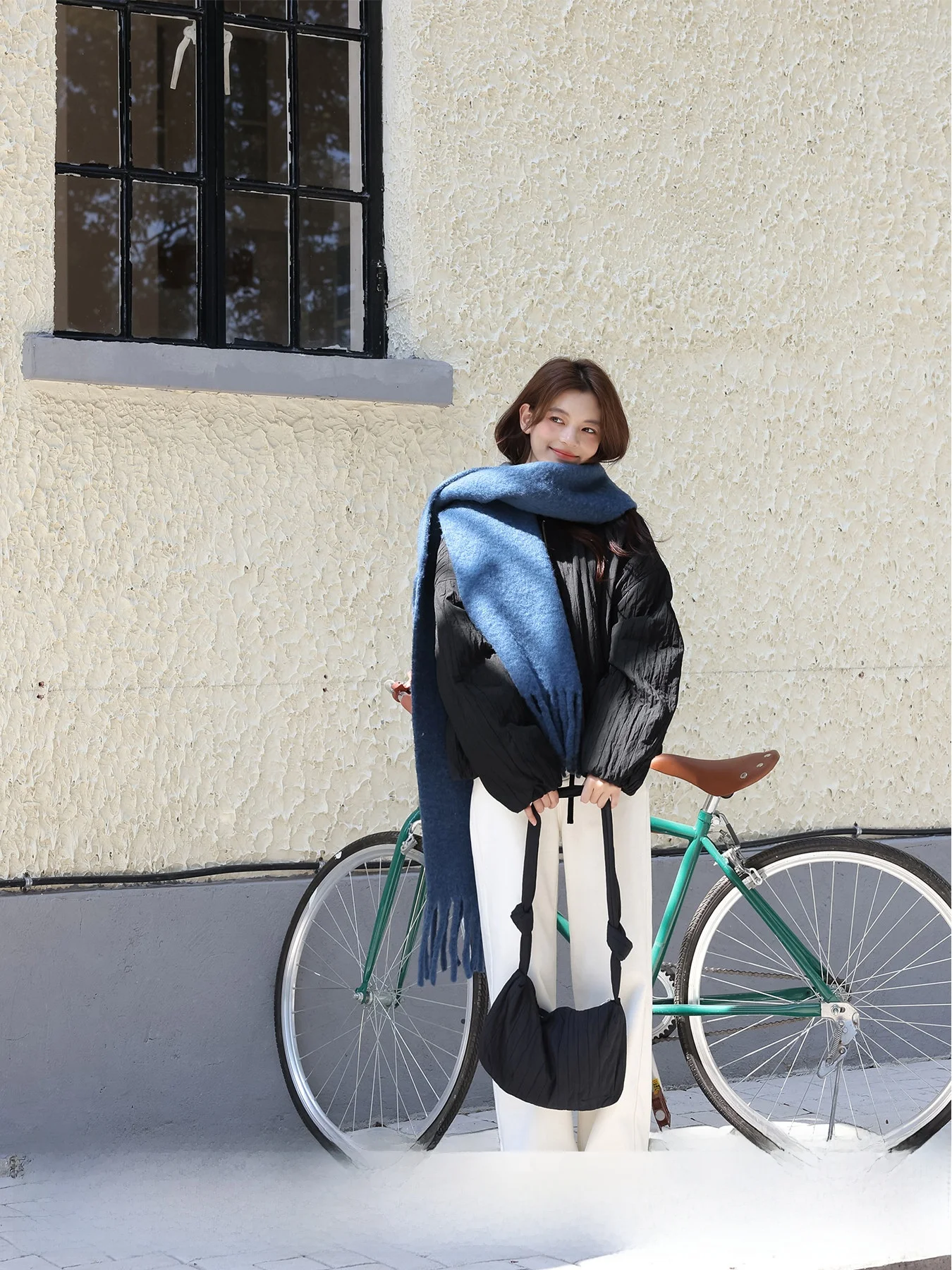 

Textured Quilted Jaet ort round Ne Women's Cotton Spring Bla Outerwear with Small ket Zipper Closure Straight Cut