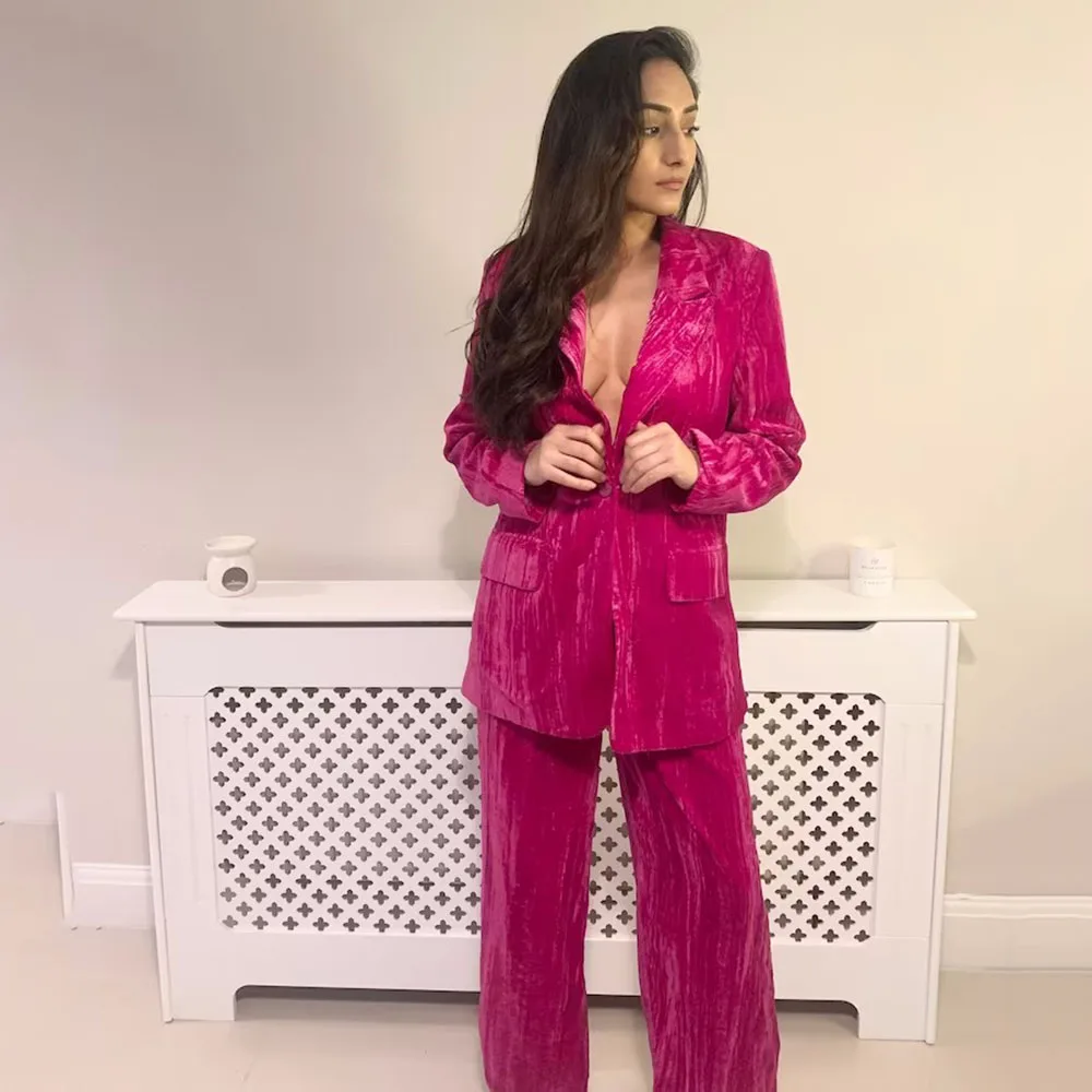 

Pink Crushed Velvet Suit Set for Women, Simple One Button, Business Suit for Formal Party, 2-Piece customized