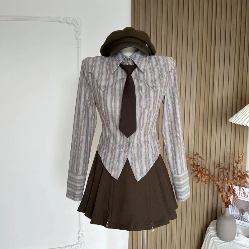 

Y2K Slim Striped Fashion Dress Set Korean-style Vintage Lazy Streetwear Skirt Suit Winter Fashion Sexy Suit