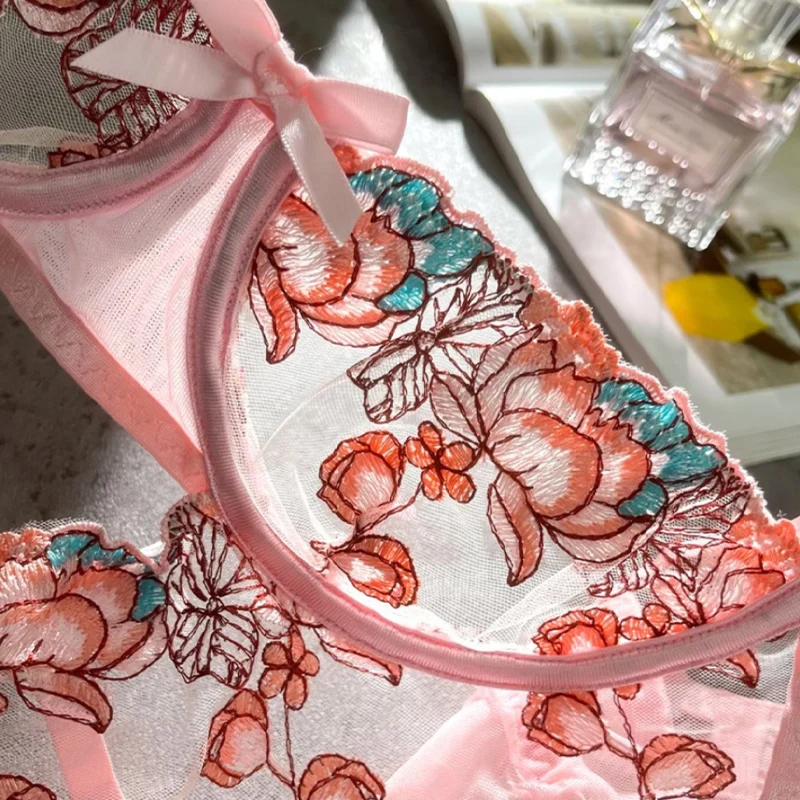 مثير سامسونج ارتداءها الإناث الدانتيل الصدرية سيامي الملابس الداخلية عارية الذراعين المرأة انظر من خلال المطرزة زهرة شبكة مجموعة الملابس الداخلية الأزرق