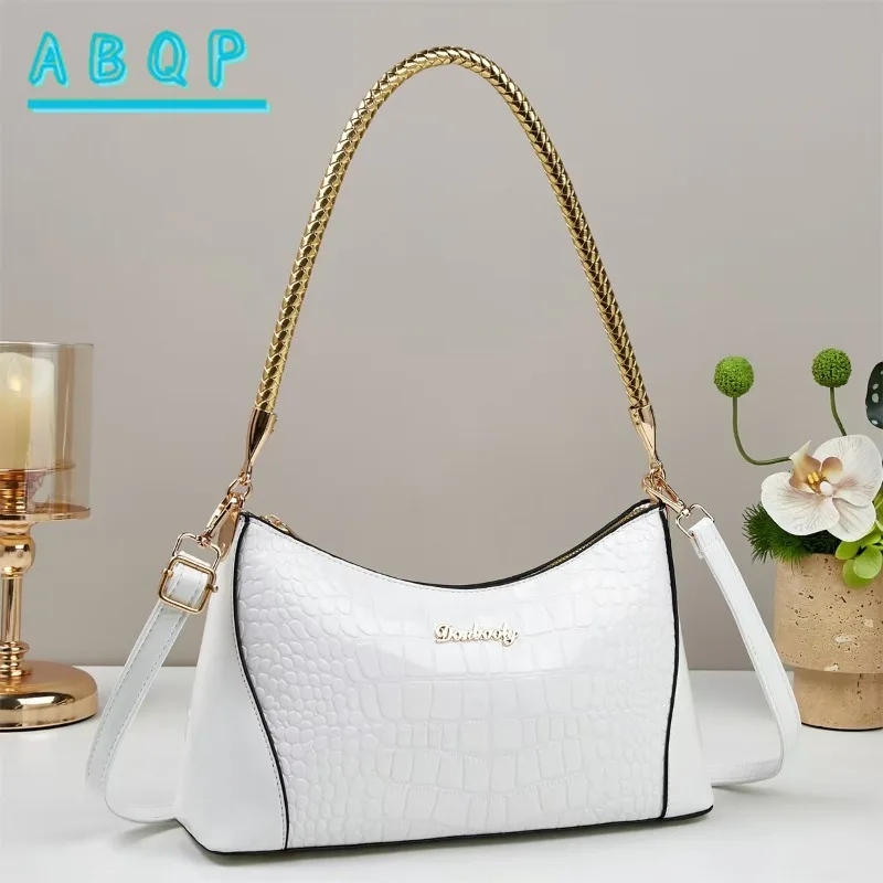 

Shoulder Bag Women's Handbag New Autumn and Winter Armpit Bag High Sense Fashion Trend Large Capacity Party Travel Backpack