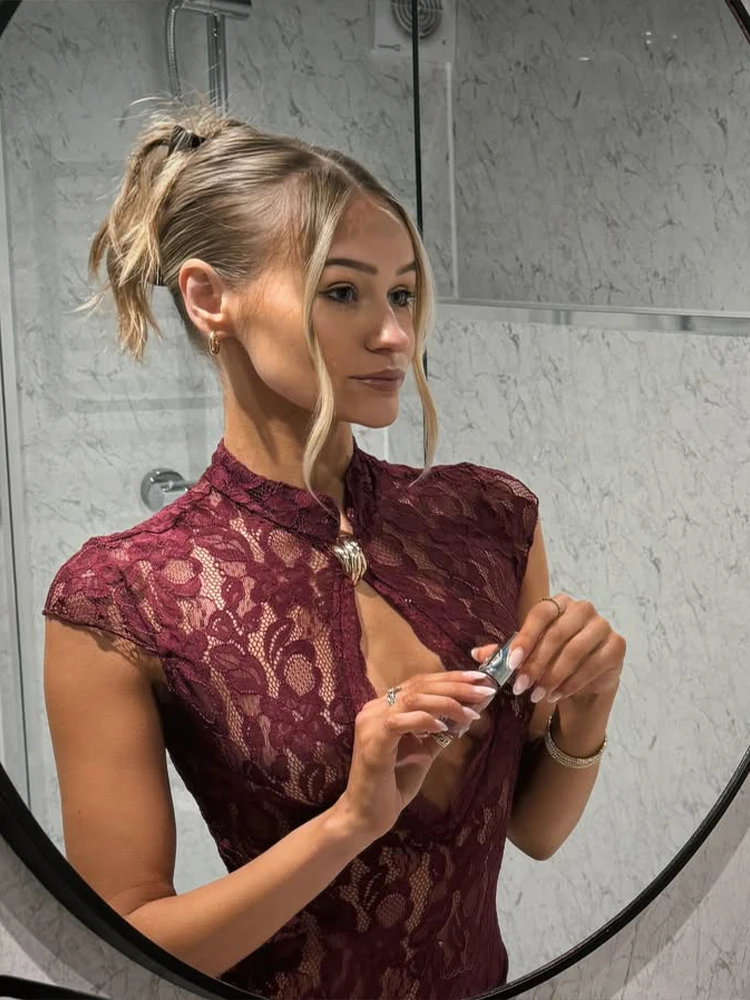 เดรสผู้หญิง CNYISHE แบบโปร่งลายลูกไม้ คอทรงโอ ผ่าข้าง ทรงเข้ารูป แขนกุด เซ็กซี่ เหมาะสำหรับใส่เที่ยวกลางคืน สไตล์สตรีทแวร์