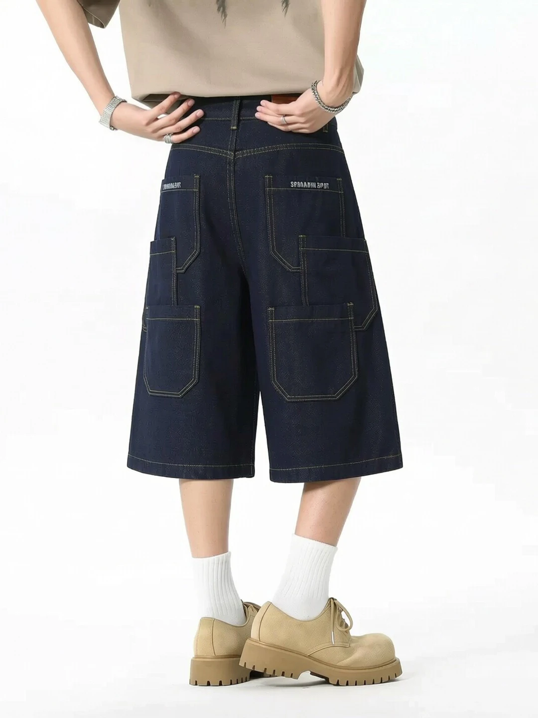 Shorts Jeans Retrô Americano Streetwear Lavado com Perna Larga para Homens e Mulheres, Caimento Solto Casual, Calça de Sete P...