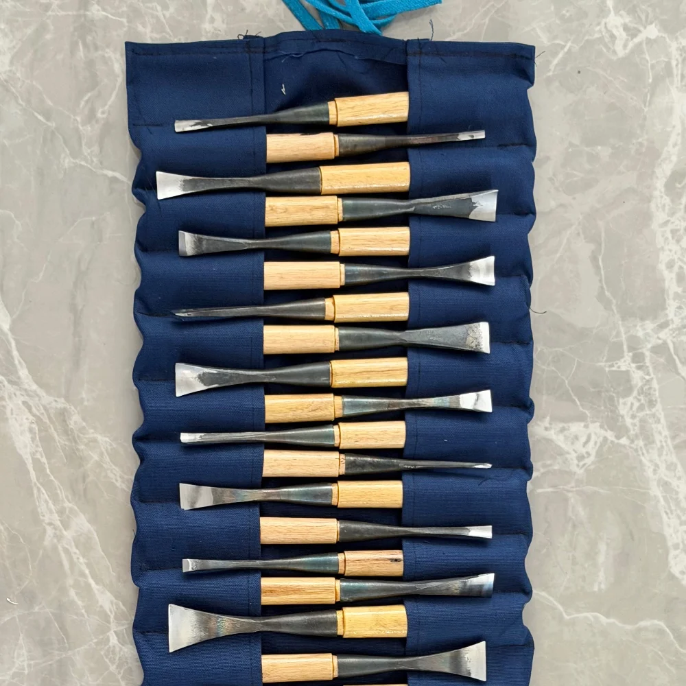 Hand Wood Carving Tools Chip 31pcs Detail Chisel / 31pcs General Chisel, Made And Ground By Hand