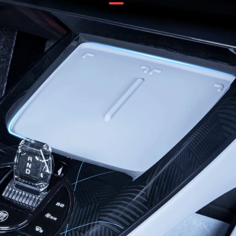 Für BYD SEAL EV 2022 2023 ATTO 4 Auto-Innenausstattungszubehör, kabelloser Ladeschutz, schmutzabweisender Patch, 1 Stück – Detail 3