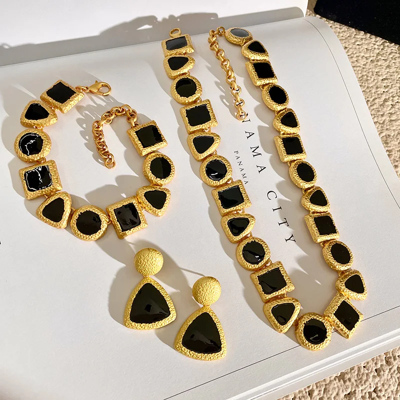Fashion Jewelry Vintage Temperament Geometric Splicing Color Necklace Earrings For Women Female Gifts Simply Design Accessories
