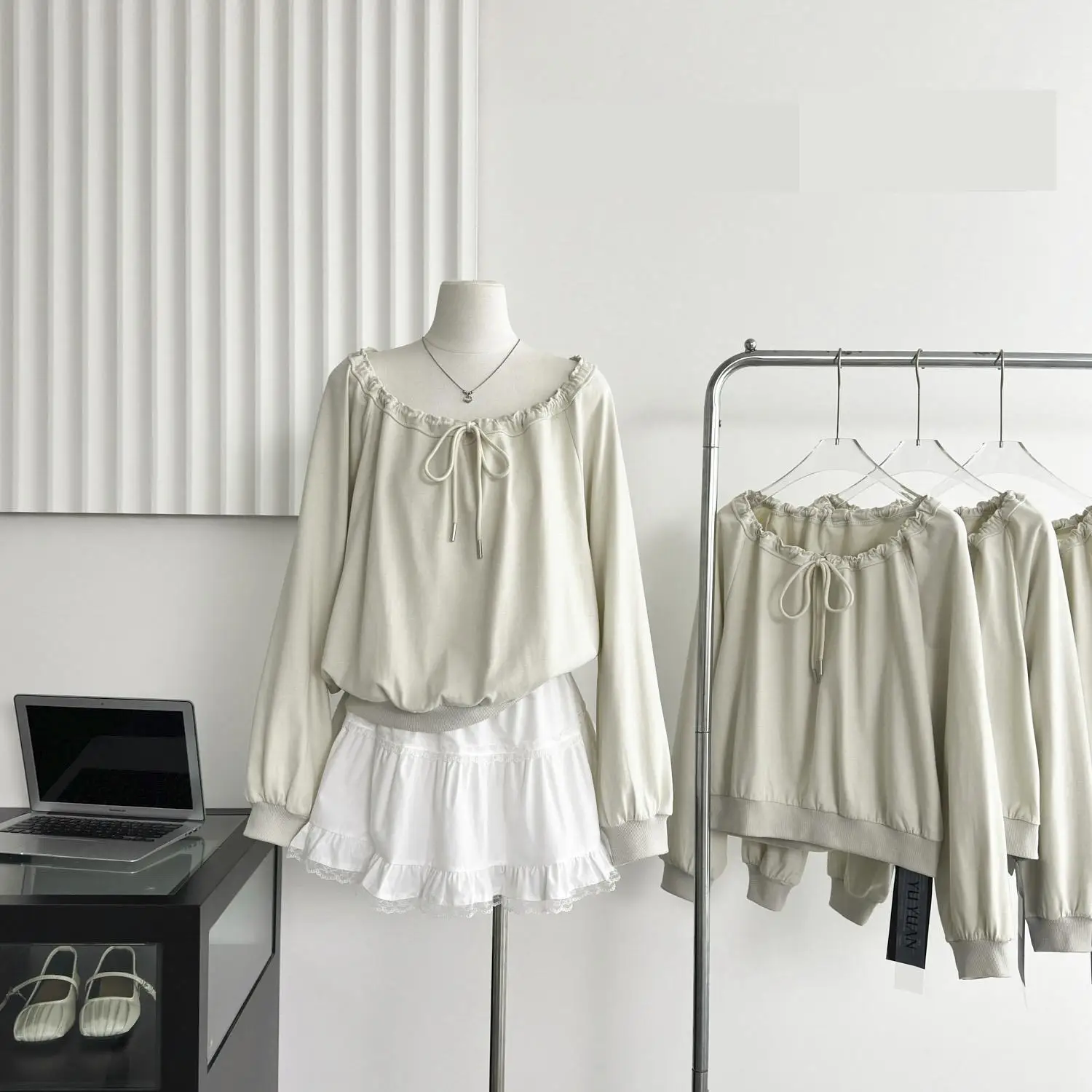 

Women's Casual Drawstring O Neck Long Sleeve Pullover Top Lady Spring Autumn Solid Color Loose Sweatshirt