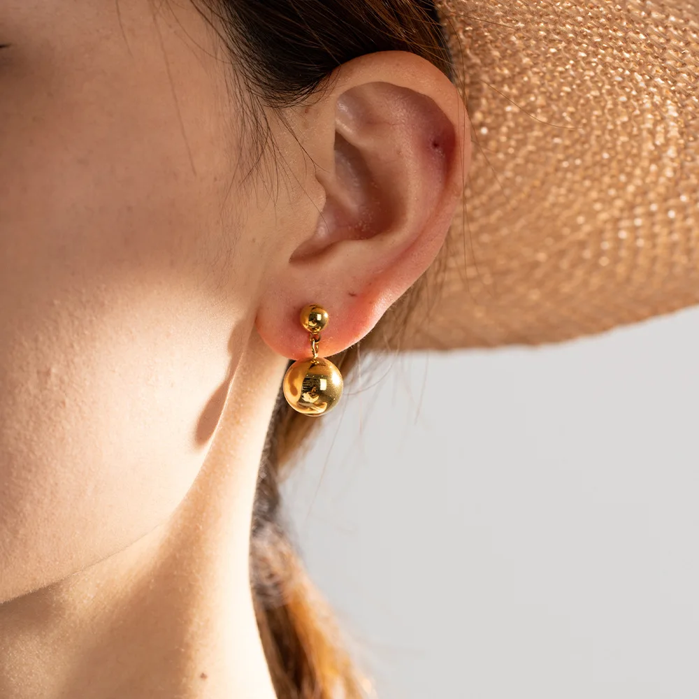 

Stainless Steel PVD 18K Gold Plated Tarnish Small Size Ball Earrings For Woman Jewelry Wholesale Trendy