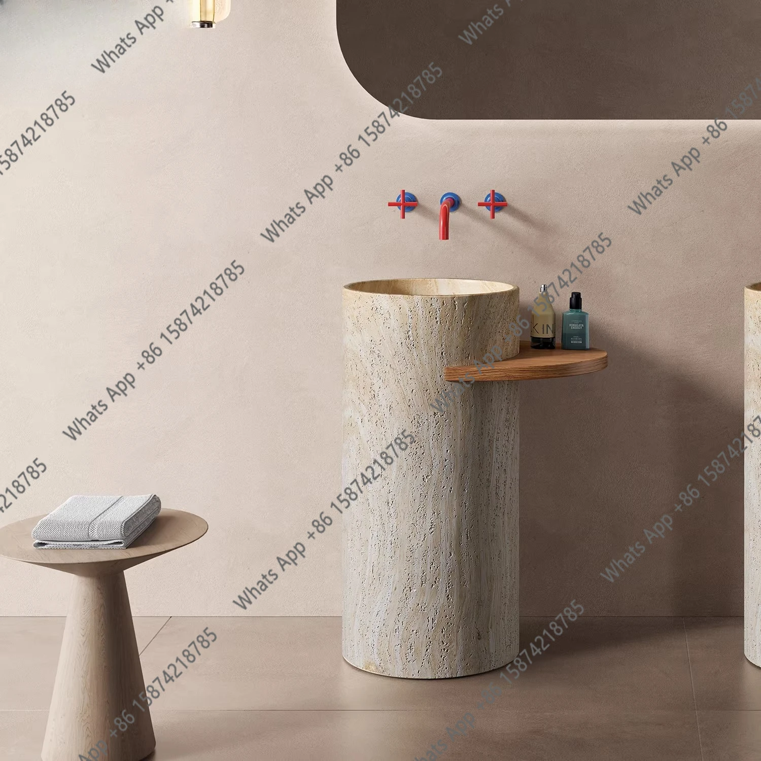 

Раковина-колонна в средневековом стиле из натурального травертина с гранулированной поверхностью, интегрированная ванна-раковина от пола до потолка, дизайнерская раковина для клуба/гостиницы