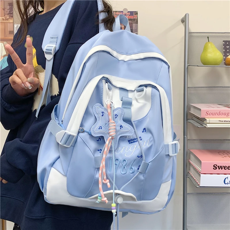 Zaini portatili in nylon di grande capacità per il tempo libero Sport Zaini portatili con tasca interna con cerniera alla moda per unisex 2025 Vendita calda