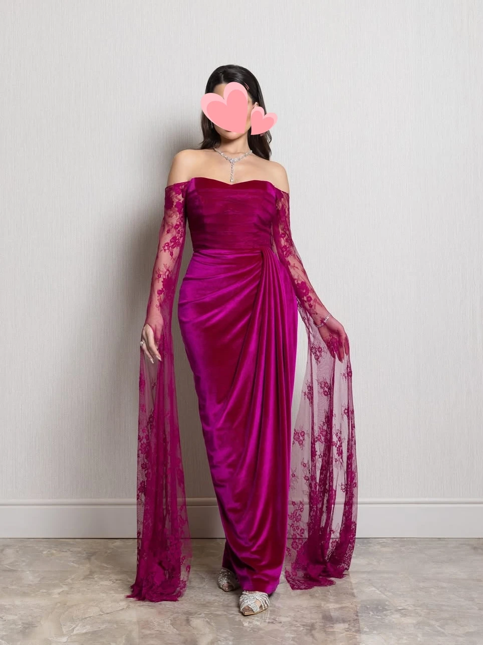 Sukienki na studniówkę Oisslec Eleganckie Vintage Słodkie Seksowne Czerwone Koronkowe Aksamitne Nowe Sukienki na Studniówkę na Zamówienie na Formalne Okazje Suknie Wieczorowe na Przyjęcia