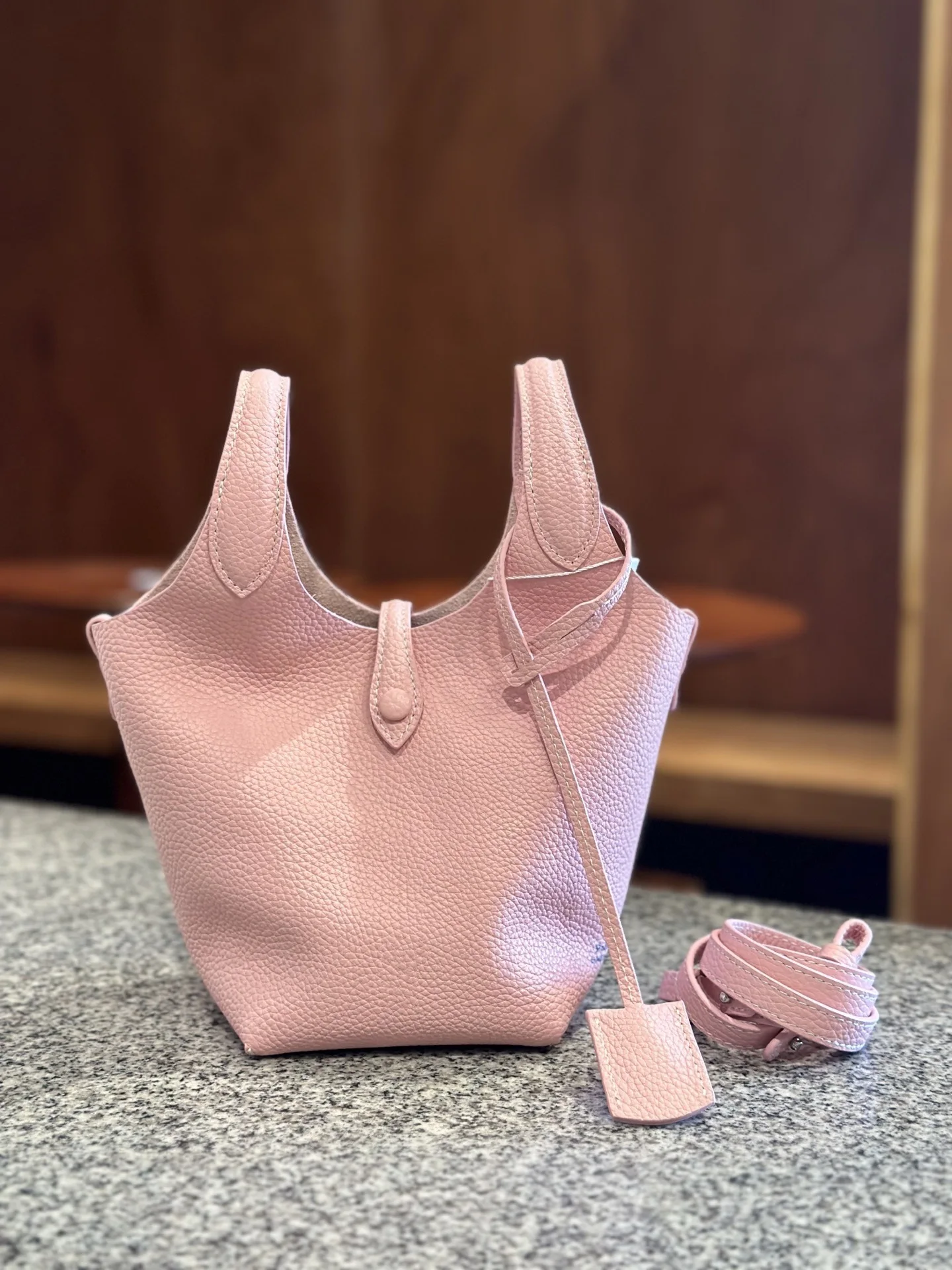 Thumbnail 4 - #38 Soft Leather Bucket Bags List of Top Picks