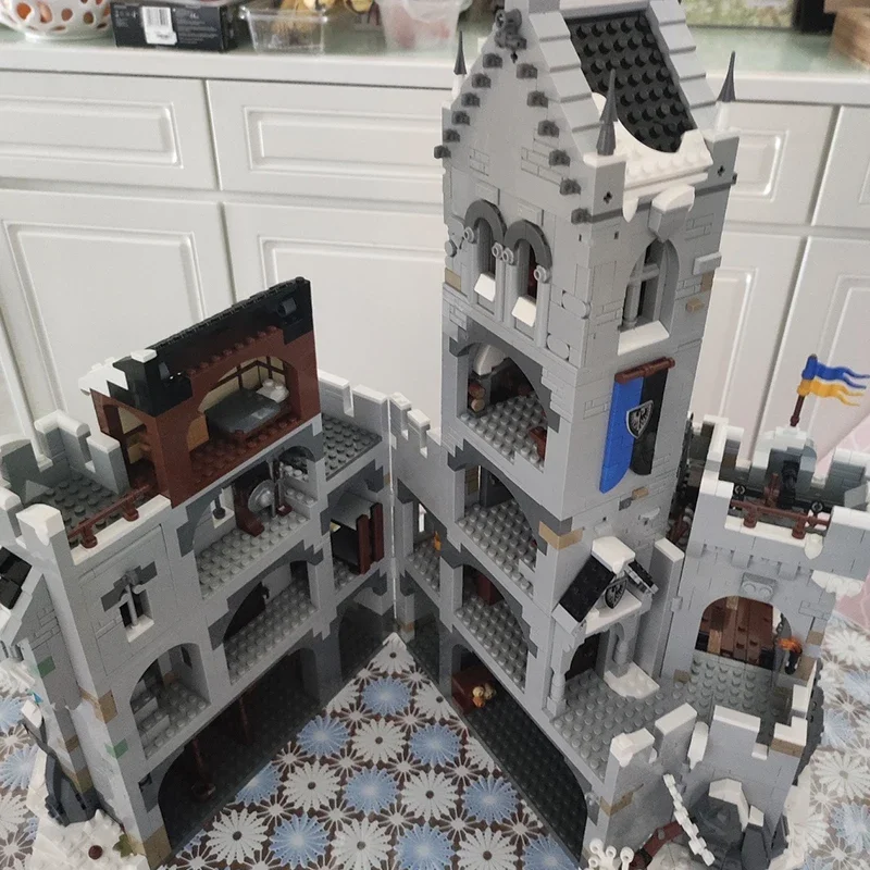 3995 Pieces Fortress Building Blocks Set Construction Bricks Toy Architecture Model Adults Birthday Christmas Gifts