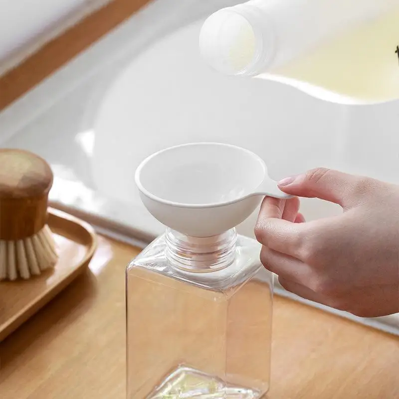 【W】Plastic Wide Mouth Funnel Portable Transfer Funnel For Kitchen Oil Liquid Cosmetic Bottle Filling Tool