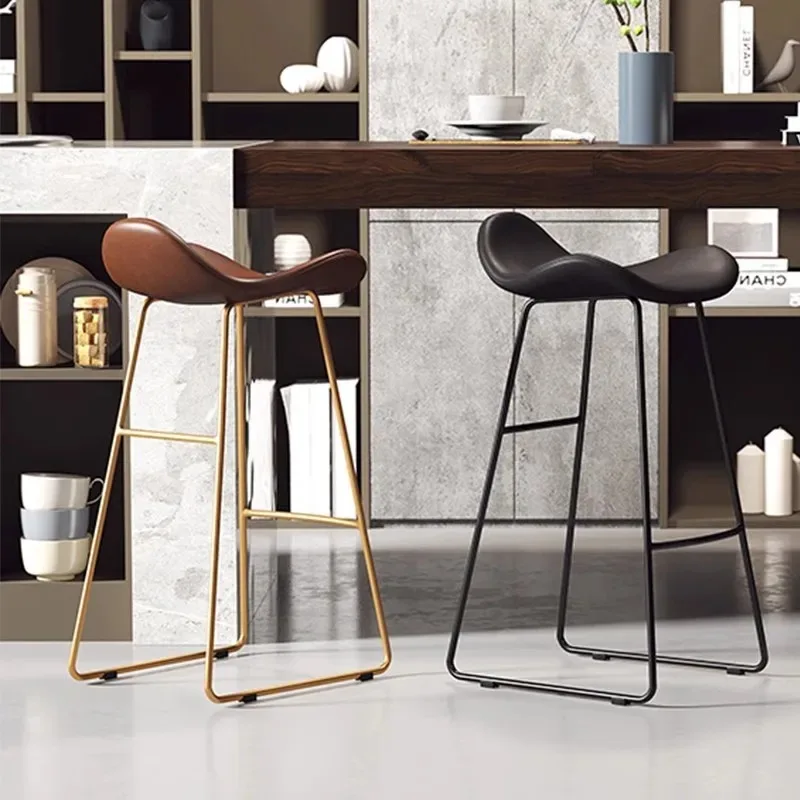 Moderne ontspannende hoge rugleuning Restaurante Unieke industriële eenvoudige barstoelen Lichte luxe toonbank Ergonomisch Muebles-meubilair