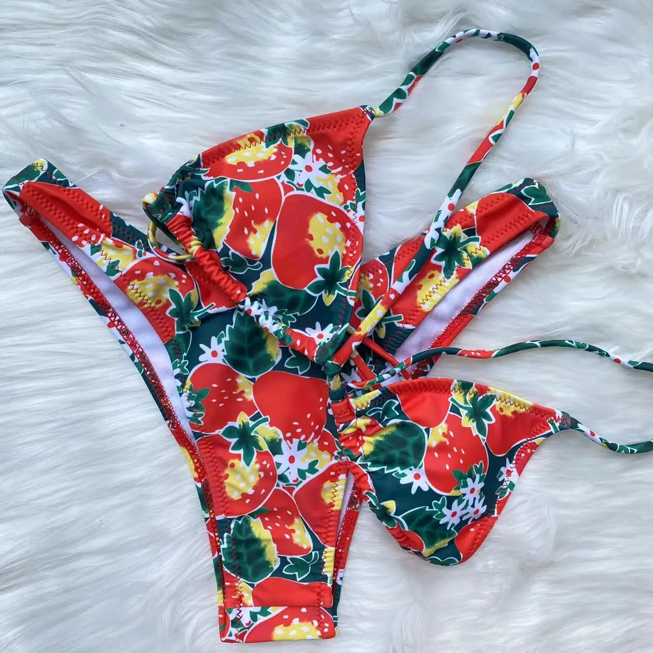 2023 Sexy Triangle Micro Bikini Set Strawberry Print Swimsuit Women's Swimming Suit Cute Swimwear High Cut Bathing Suit Swim