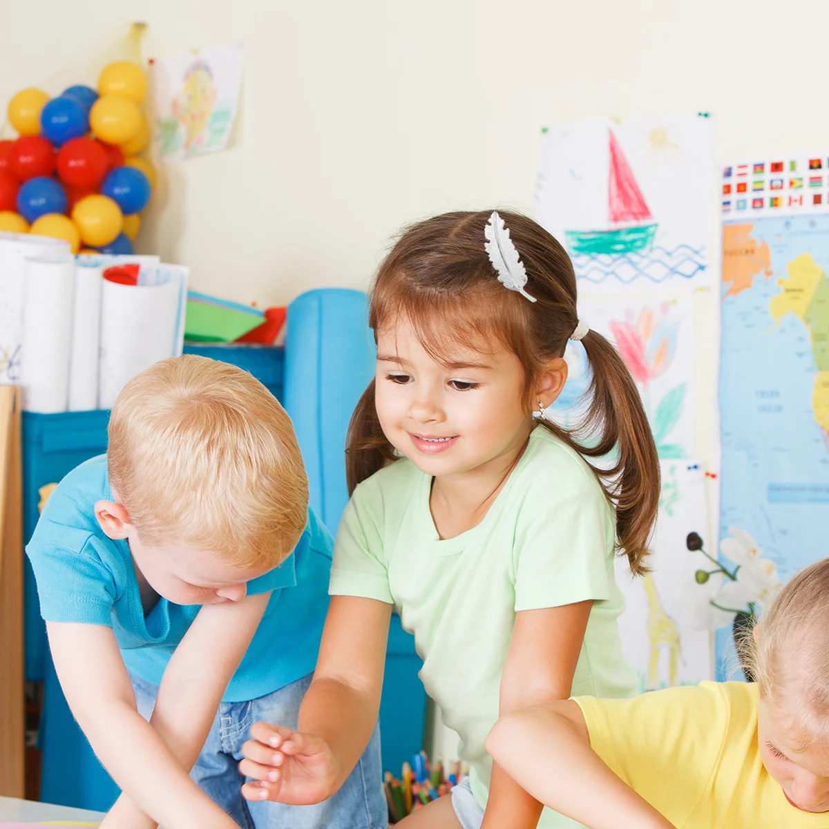 

2Pcs Hair Clip Durable Alloy Leaf Hairpin Elegant Golden Silver Women Hairpin Accessory Leaf Hair Clip