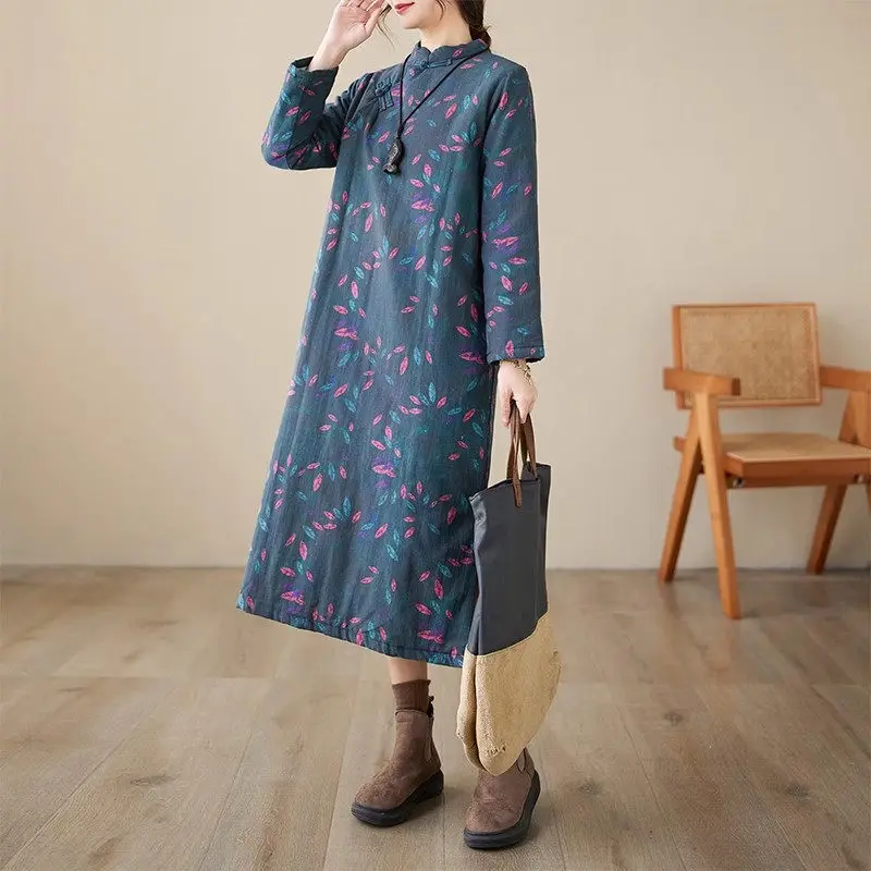 2023 Autumn and Winter Quilted Dress Women Thickened And Warm Qipao Retro Mid Length Mom's Floral Dress Cheongsam Z3580