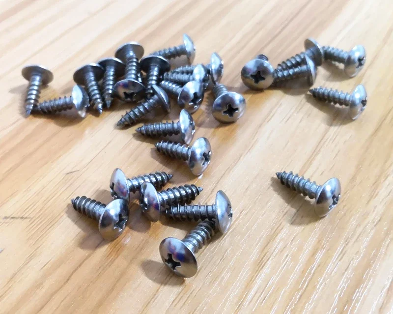 10pc/lot 304 Stainless steel Motorcycle plastic case decorative screw motor bicycle Motorcycle self-tapping screws M5x16mm