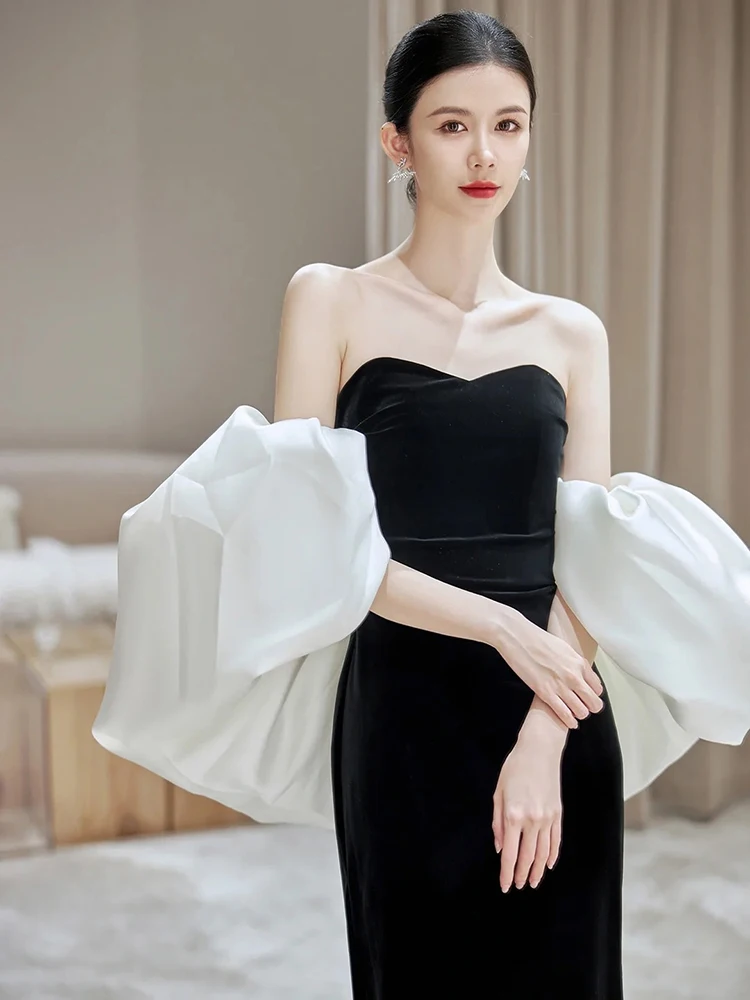 ชุดเจ้าสาวเอเล บลา ฟิ เทลพร้อมดีไซน์สายรัดสำหรับงานเลี้ยงฉลองมงคลสมรส พิธีหมั้น และงานพิธีการอย่างเป็นทางการ