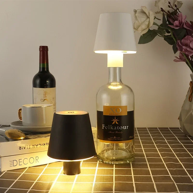 Lampada per bottiglia di vino a LED lampada da tavolo creativa luminaria de mesa decorazione per Bar Cafe Restaurant Atmosphere Night Light