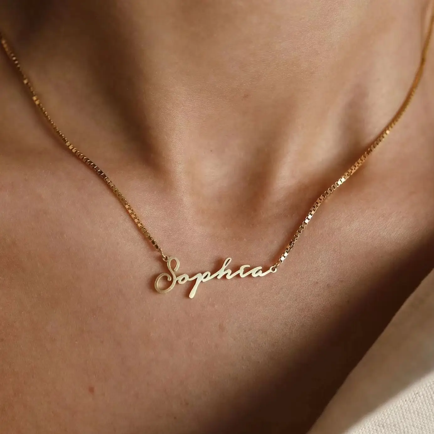 

Ожерелье-цепочка на заказ, колье из нержавеющей стали с курсивной табличкой, персонализированное ожерелье с подвеской в виде имени, женский рождественский подарок