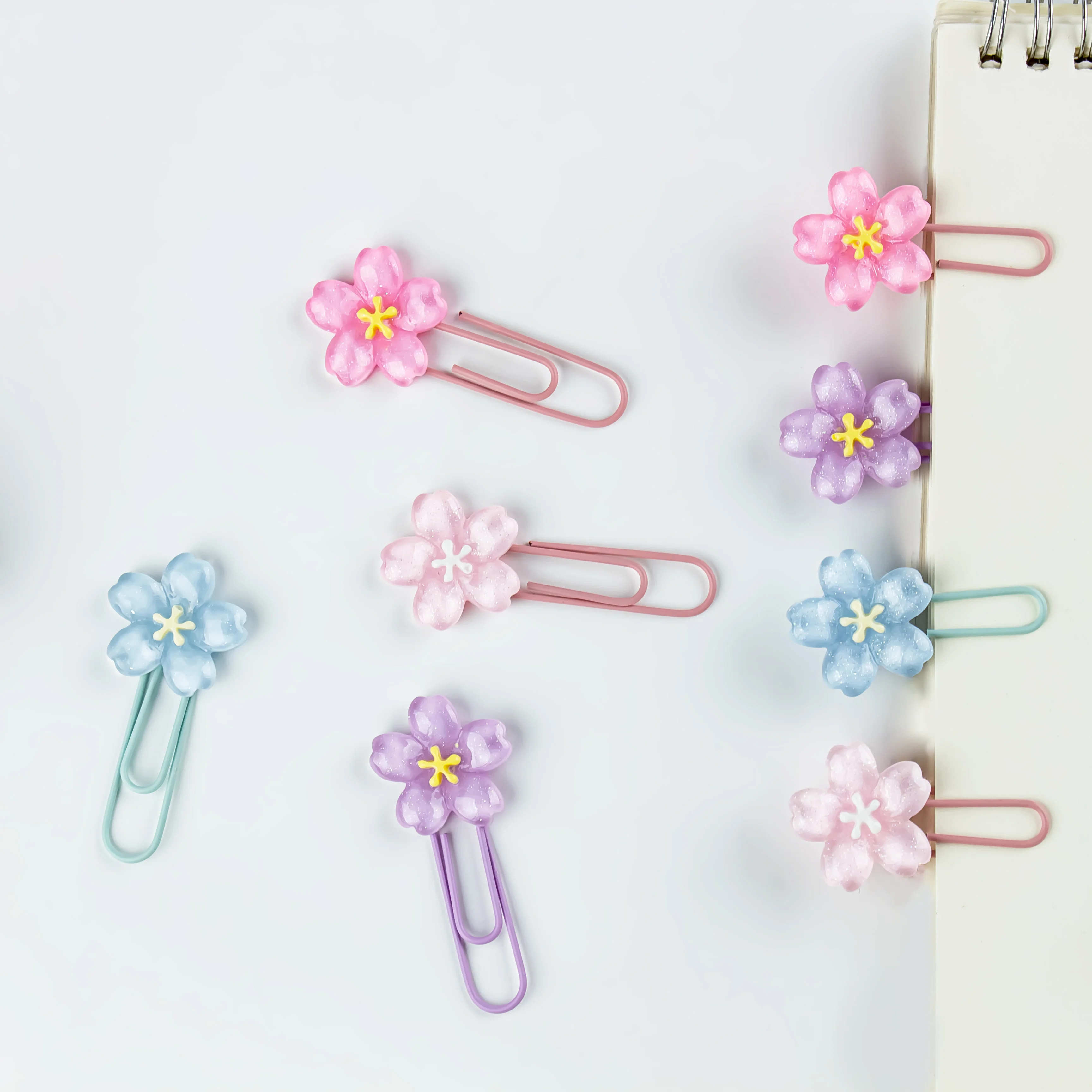 6/12PCS Flower Paper Clips Cute Office Stationery For Document Marking Bookmark Holders Desk Organization Office School Supplies
