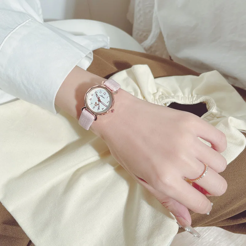 Disney Mickey Mouse luksusowe zegarki dla kobiet moda codzienna Relojes damskie kwarcowe zegarki na rękę Cartoon zegarek dla dzieci prezent urodzinowy