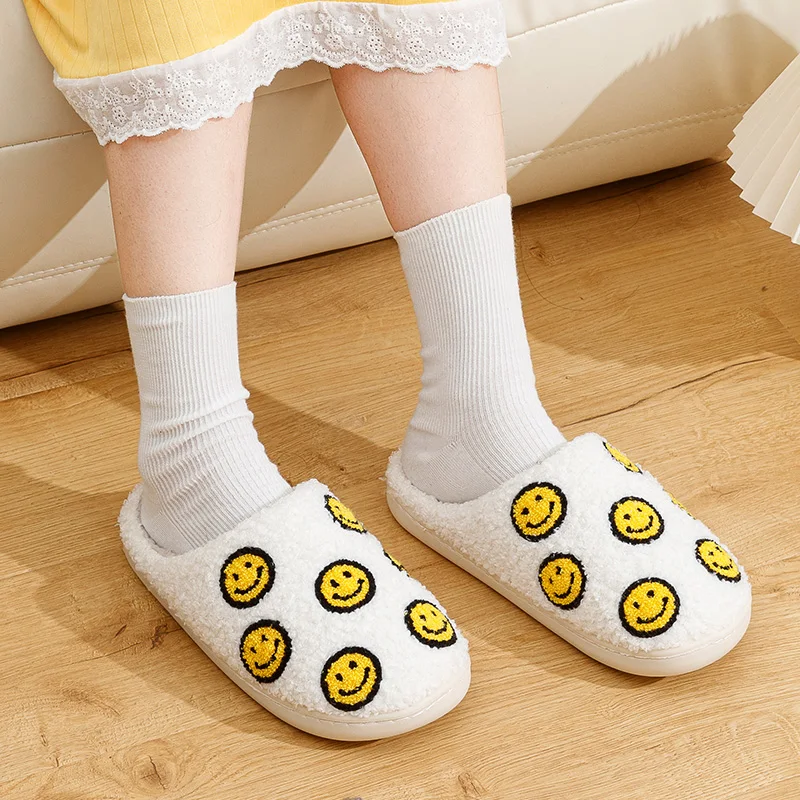 Little Cute Smile Face Slippers Houseshoes Women\'s House Smile Ladies Indoor Winter Fluffy Cozy Home Comfy Women Shoes